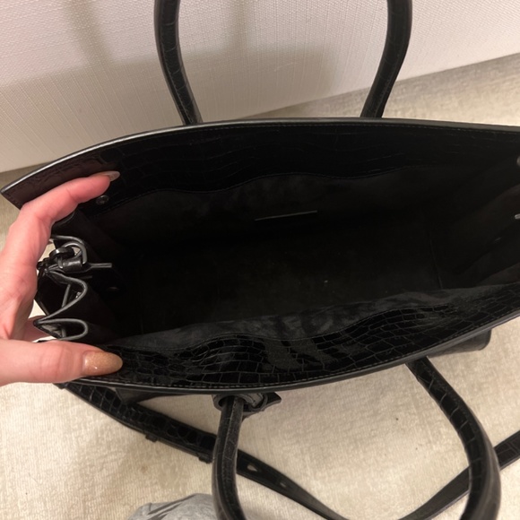 Saint Laurent - Picture 5 of 7